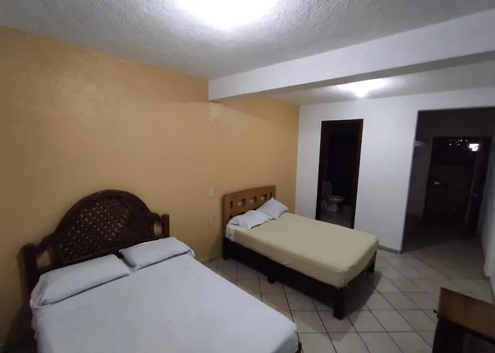 Roble Hotel 3*