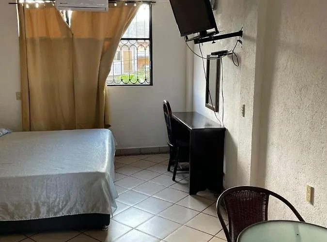 Hotel Roble 3*